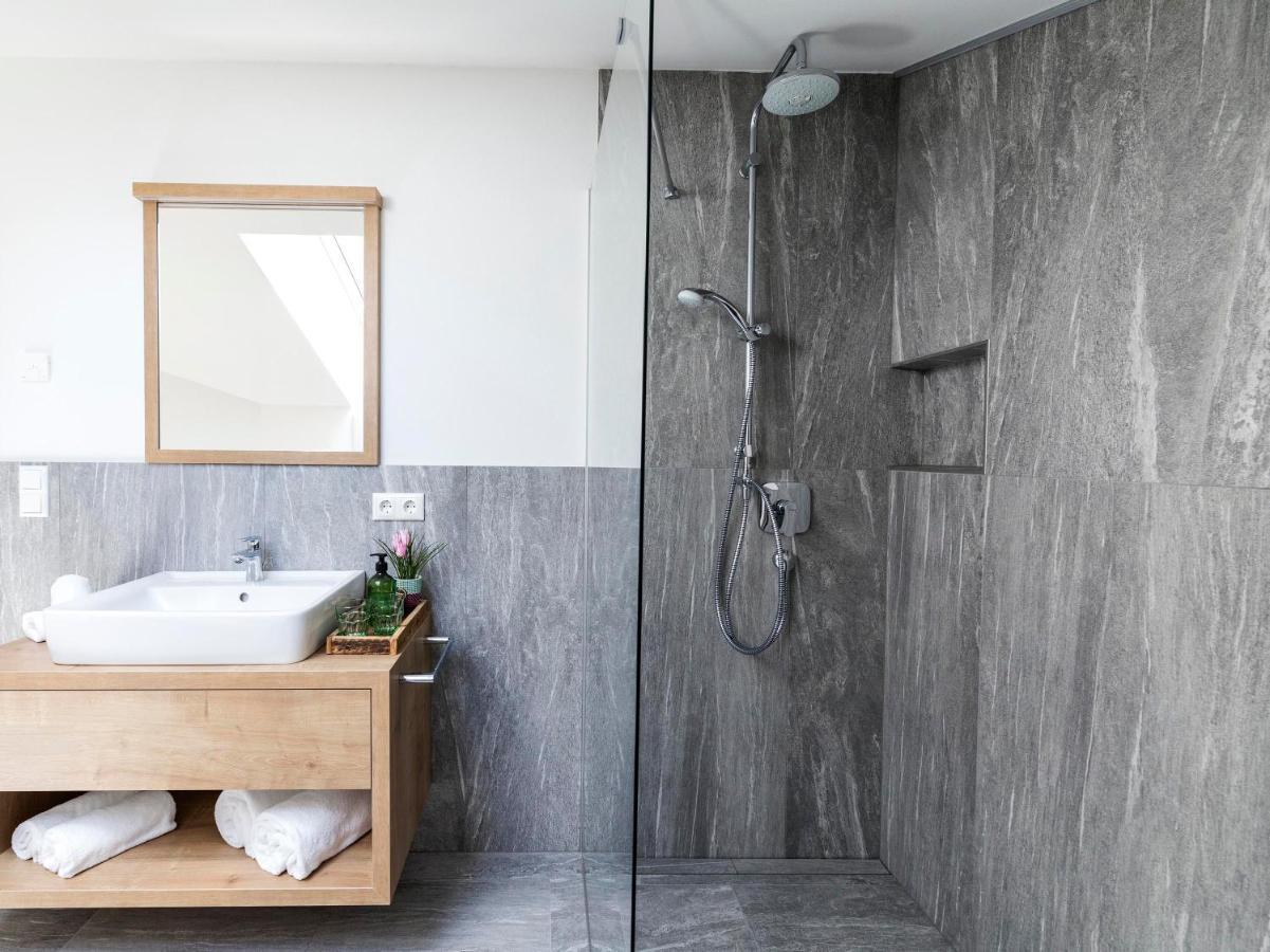 Zum Sonnentor App Larix Apartment Лутаго Екстериор снимка